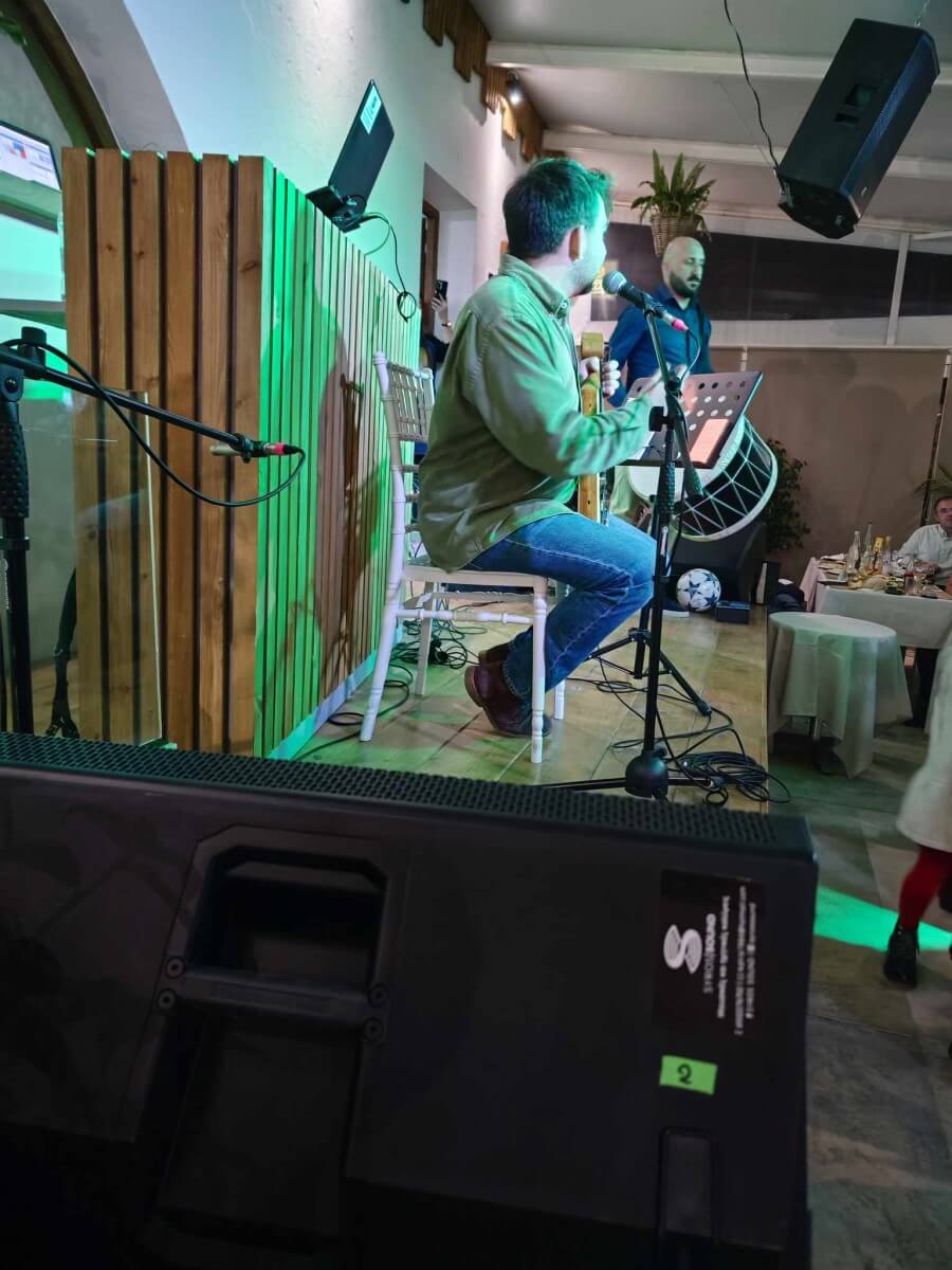 syros-light-sound-events-production-live-4